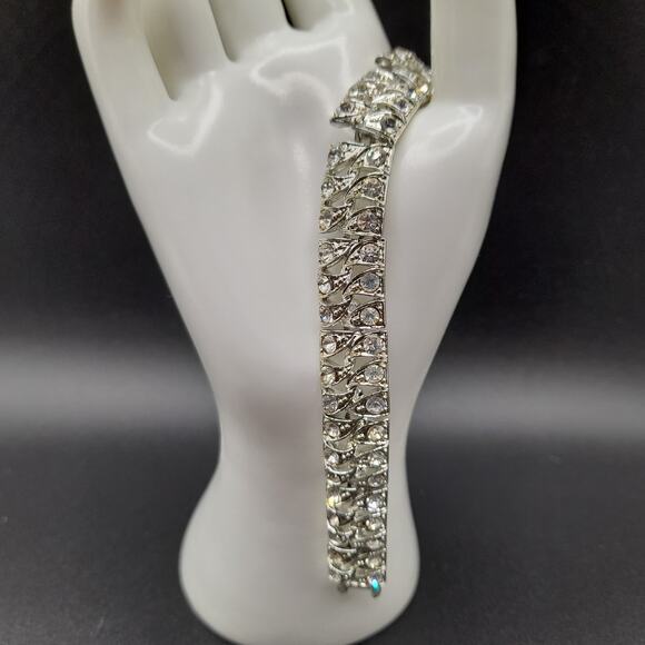 Vintage Clear Rhinestone Bracelet Silver Tone Link Design 1950s 7.25 Inch - Picture 5 of 10
